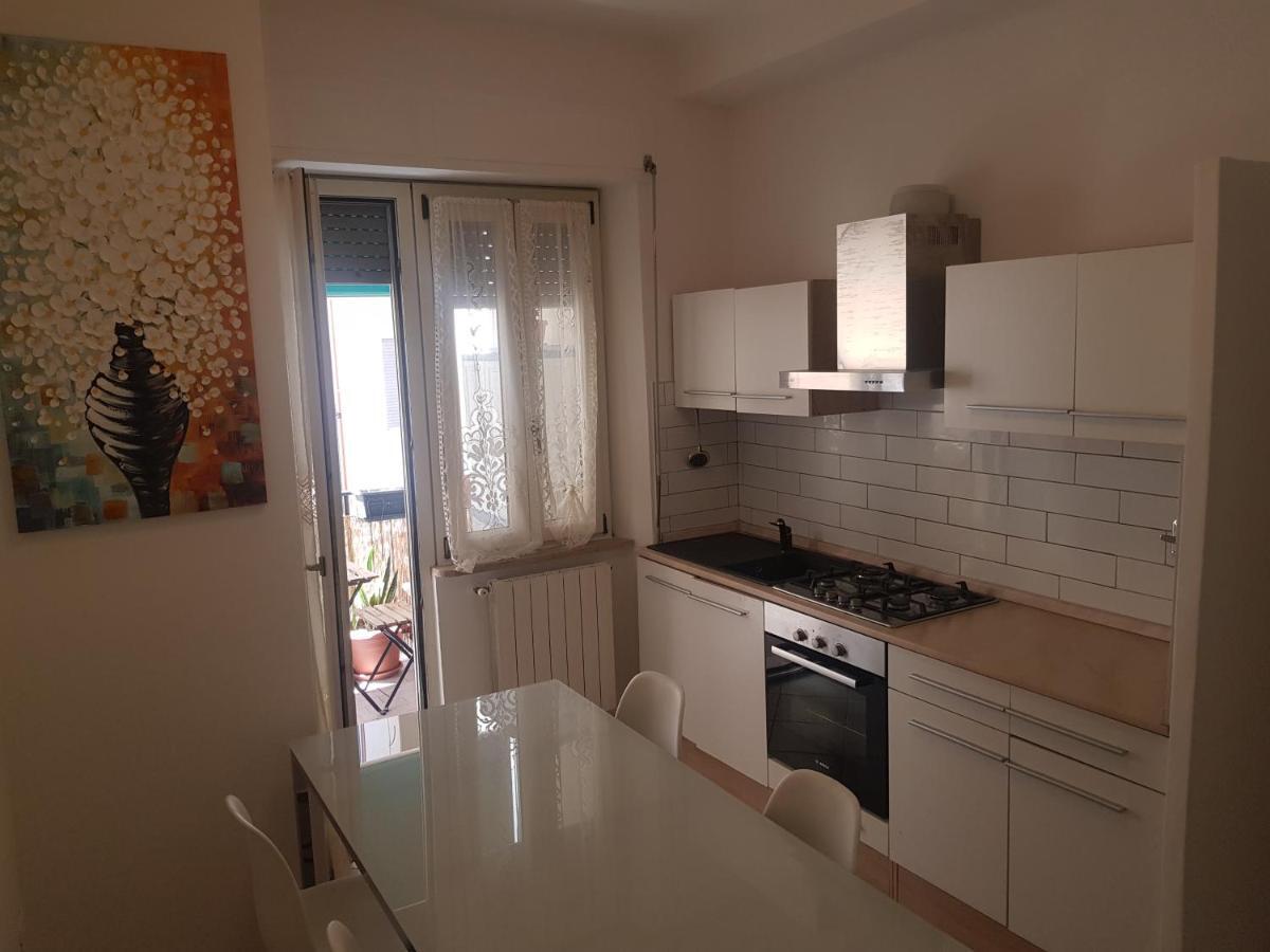 New House Apartamento Follonica Exterior foto